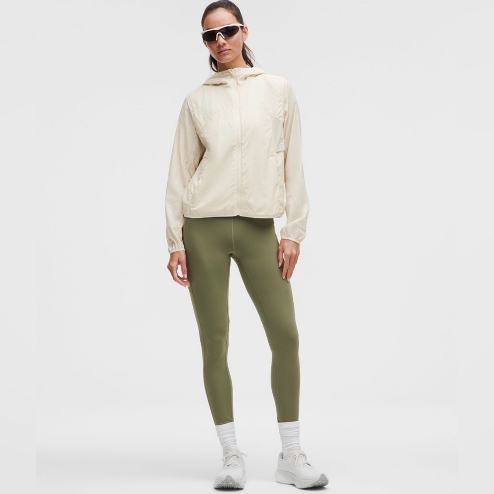 Lululemon Women’s InsulEight Cold-Weather Run Shell Light Ivory - Picture 3 of 17